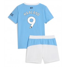Manchester City Erling Haaland #9 Hjemmedraktsett Barn 2025-26 Kortermet (+ Korte bukser)